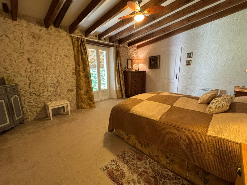 French property for sale in Montmoreau, Charente - €360,000 - photo 5