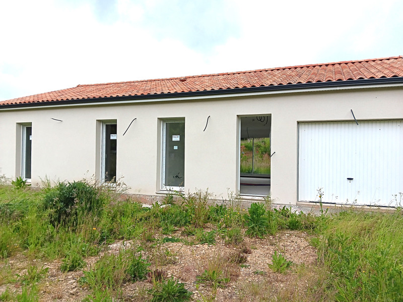 Maison à vendre à Voulon, Vienne - 145.000 € - photo 1