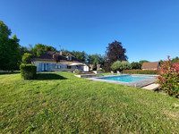 houses and homes for sale inSaint-MesminDordogne Aquitaine