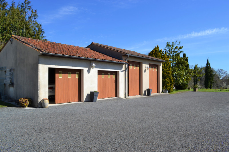 French property for sale in Angoulême, Charente - photo 9