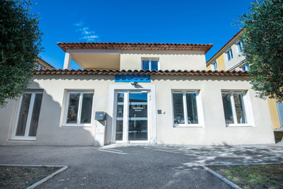 French property for sale in Le Tholonet, Bouches-du-Rhône - €40,000 - photo 4