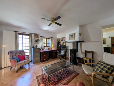 French property for sale in Courniou, Hérault - €290,000 - photo 7