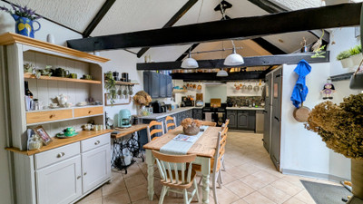 French property for sale in Guémené-sur-Scorff, Morbihan - €212,930 - photo 4