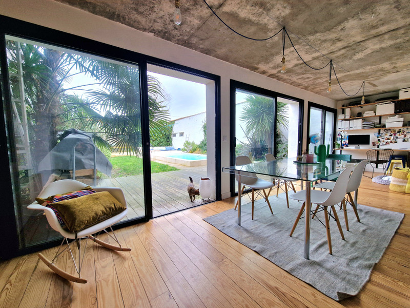 Maison à vendre à Bègles, Gironde - 744.700 € - photo 1