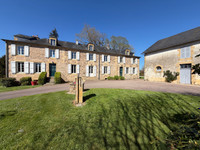 Propriété à vendre à Lanouaille, Dordogne - 890 000 € - photo n°1