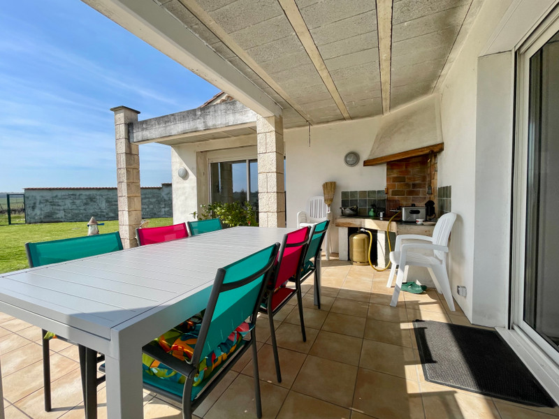 French property for sale in Châteauneuf-sur-Charente, Charente - €162,000 - photo 9