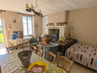 Maison à vendre à Sainte-Sévère-sur-Indre, Indre - 99.000 € - photo 10