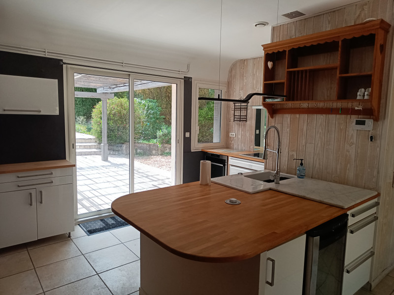 French property for sale in Montbazon, Indre-et-Loire - €644,800 - photo 8