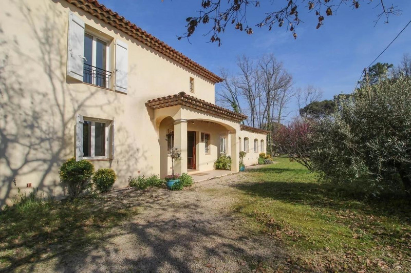 French property for sale in Saint-Paul-en-Forêt, Var - €795,000 - photo 10