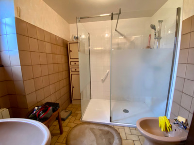 French property for sale in Vayres, Haute-Vienne - €109,000 - photo 6