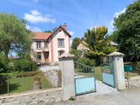 French property, houses and homes for sale in Crocq Creuse Limousin