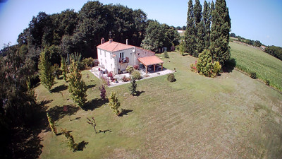 Maison à vendre à Saint-Cyr-des-Gâts, Vendée, Pays de la Loire, avec Leggett Immobilier