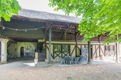 French property for sale in Saint-Georges-Motel, Eure - €1,285,000 - photo 1