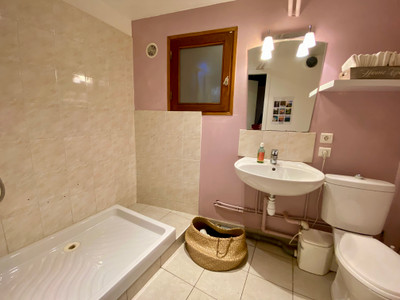 French property for sale in Rochechouart, Haute-Vienne - €299,900 - photo 9