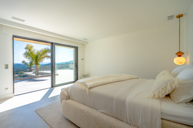 French property for sale in Sainte-Maxime, Var - €6,900,000 - photo 5