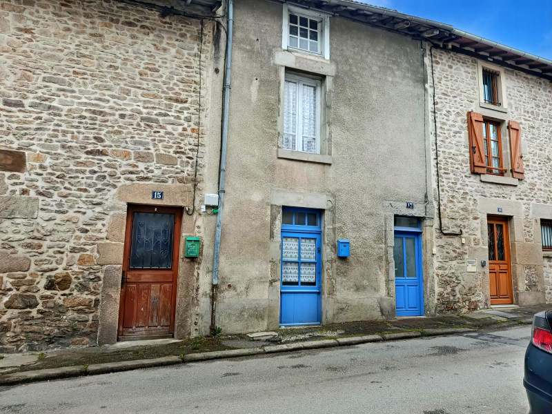 Propriété à vendre à Bourganeuf, Creuse - 56 600 €