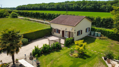 French property for sale in Saint-Pierre-d'Exideuil, Vienne - €329,500 - photo 10
