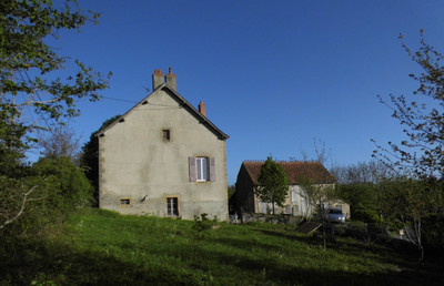 Maison à vendre à Le Vilhain, Allier, Auvergne, avec Leggett Immobilier