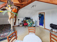 Maison à vendre à Saint-Gervais-les-Trois-Clochers, Vienne - 269.000 € - photo 9