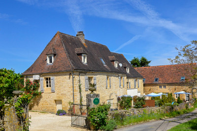 Maison à vendre à Sainte-Mondane, Dordogne, Aquitaine, avec Leggett Immobilier