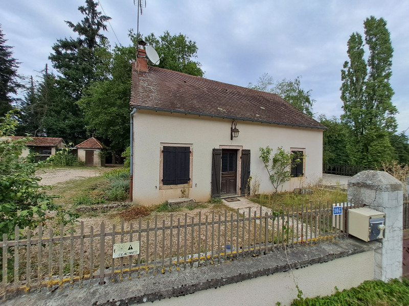Maison à vendre à Issy-l'Évêque, Saône-et-Loire - 130.000 € - photo 1