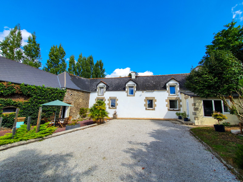 House for sale in Trévé Côtesd'Armor Beautiful luxury home