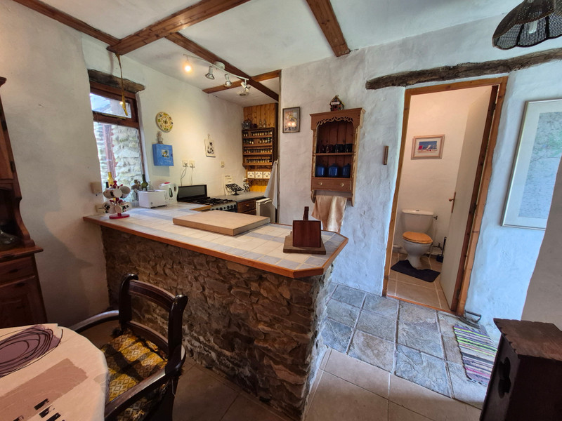 French property for sale in Poullaouen, Finistère - €98,000 - photo 4