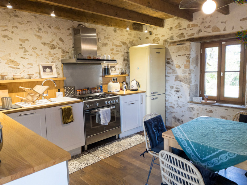 French property for sale in Chéronnac, Haute-Vienne - €162,000 - photo 10
