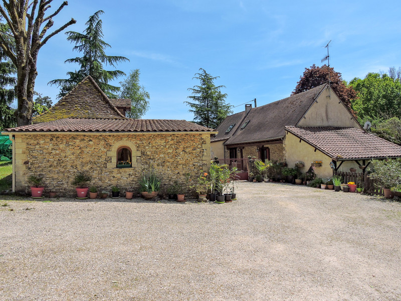 Maison à vendre à Saint-Geyrac, Dordogne - 345 000 € - photo 1