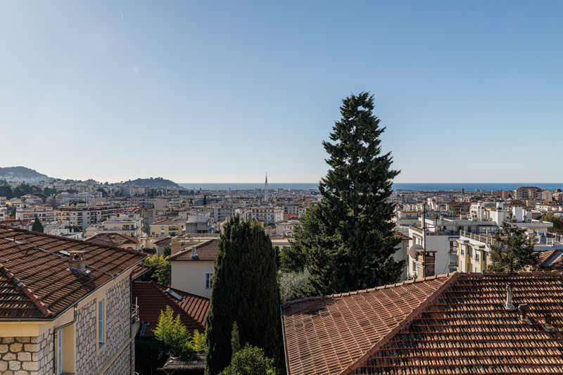French property for sale in Nice, Alpes-Maritimes - €574,000 - photo 3
