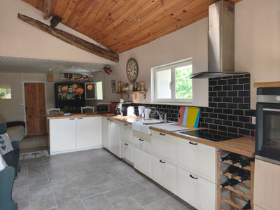 French property for sale in Saint-Macoux, Vienne - €179,820 - photo 1