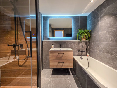 Ski property for sale in Saint Martin de Belleville - €1,300,000 - photo 10