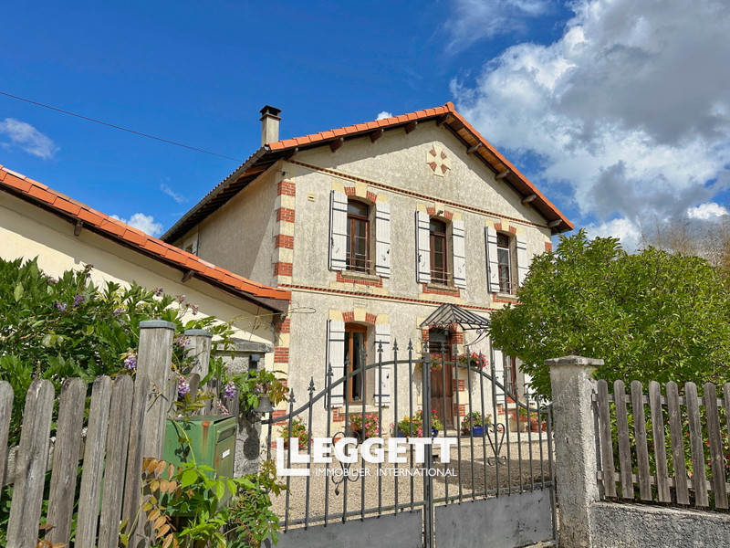 Maison 7 pièce(s), LA BARDE