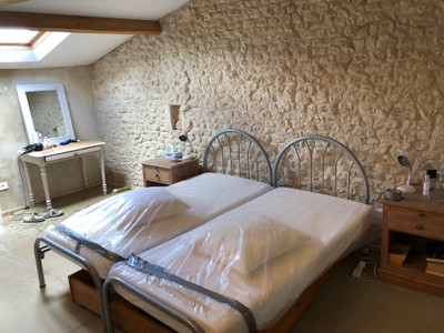French property for sale in Vibrac, Charente-Maritime - €95,000 - photo 6