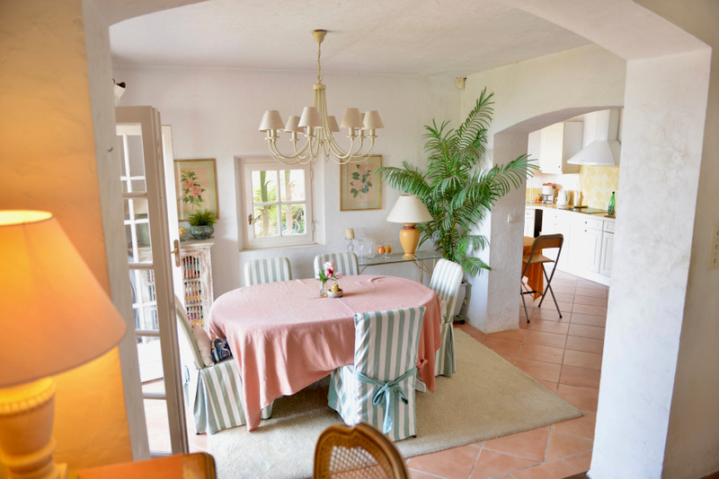French property for sale in Le Lavandou, Var - €3,000,000 - photo 5