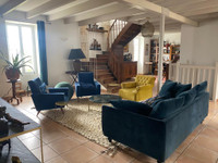 Maison à vendre à Montlieu-la-Garde, Charente-Maritime - 487 600 € - photo 3