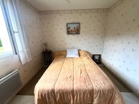 Maison à vendre à La Couronne, Charente - 203.300 € - photo 8