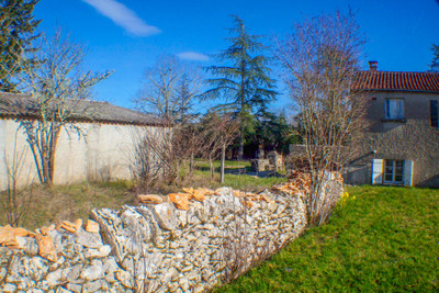 French property for sale in Bach, Lot - €120,000 - photo 1