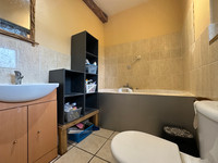 Maison à vendre à Saint-Pierre-de-Frugie, Dordogne - 160.000 € - photo 4