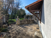 Maison à vendre à Charroux, Vienne - 71.600 € - photo 2