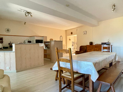 French property for sale in Saint-Amant-de-Boixe, Charente - €183,600 - photo 5