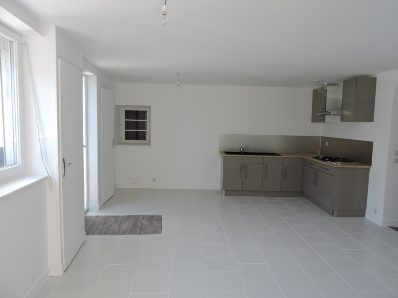 French property for sale in Savigné, Vienne - €93,500 - photo 3