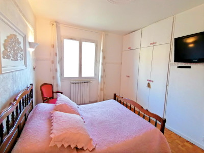 French property for sale in Carnoux-en-Provence, Bouches-du-Rhône - €660,000 - photo 4
