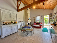 Maison à vendre à Saint-Romain, Charente - 336.000 € - photo 3