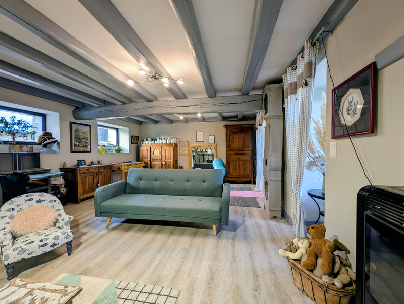French property for sale in Theil-Rabier, Charente - €272,000 - photo 7
