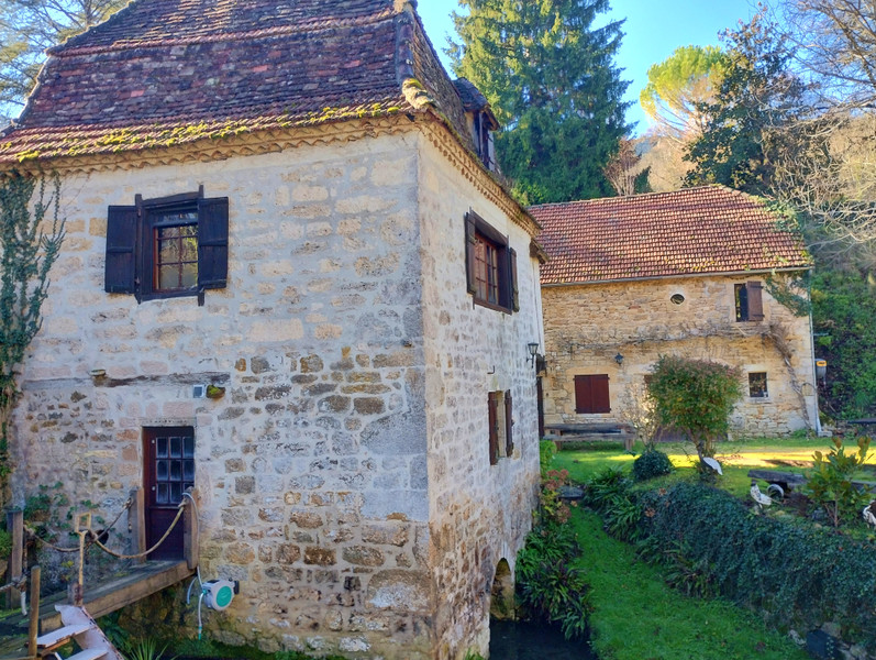 French property for sale in Gintrac, Lot - €397,500 - photo 5