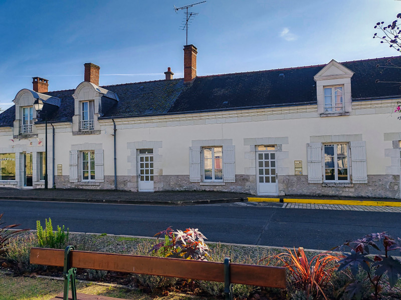 Maison à vendre à Chitenay, Loir-et-Cher - 538.480 € - photo 1