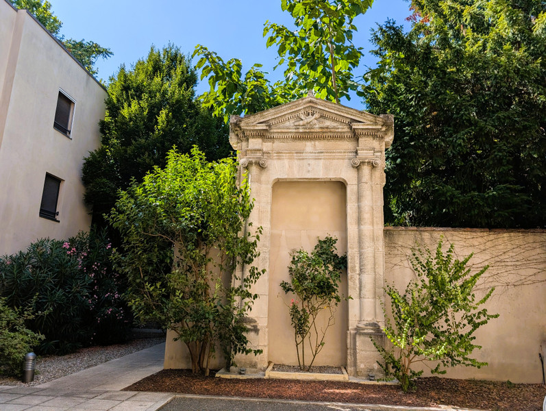 French property for sale in Avignon, Vaucluse - €199,000 - photo 7