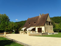 French property, houses and homes for sale in Montignac Dordogne Aquitaine