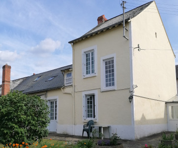 Maison à vendre à Vernoil-le-Fourrier, Maine-et-Loire, Pays de la Loire, avec Leggett Immobilier
